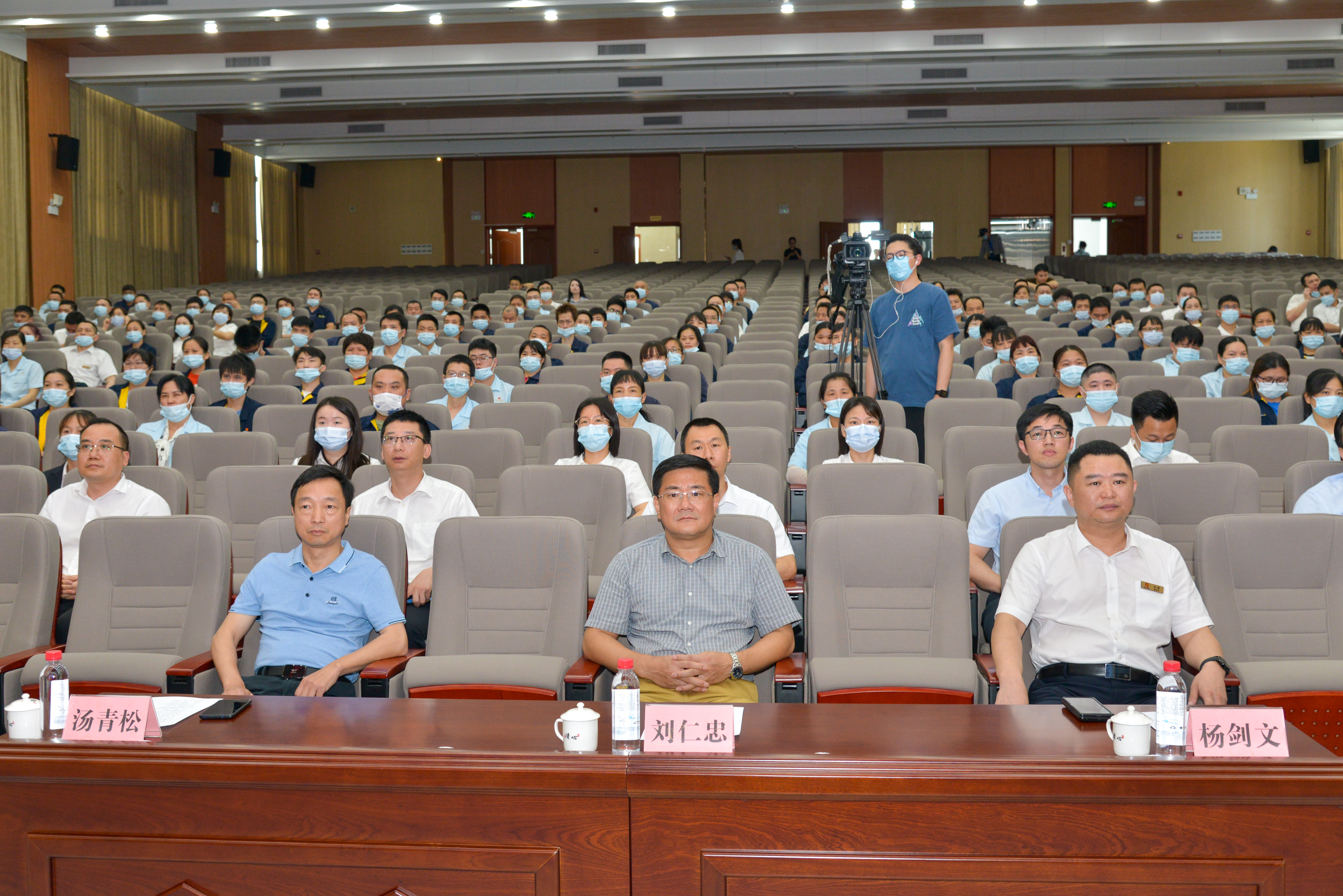 1685327426608710.jpg DSC_1110.jpg